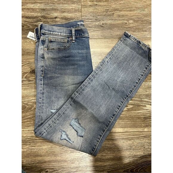 Boys Old Navy NWTs Distressed Jeans - Picture 4 of 5